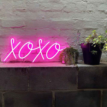 XOXO Neon Sign