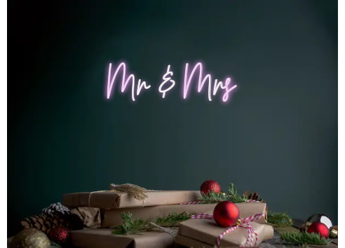 Custom Neon: Mr & Mrs