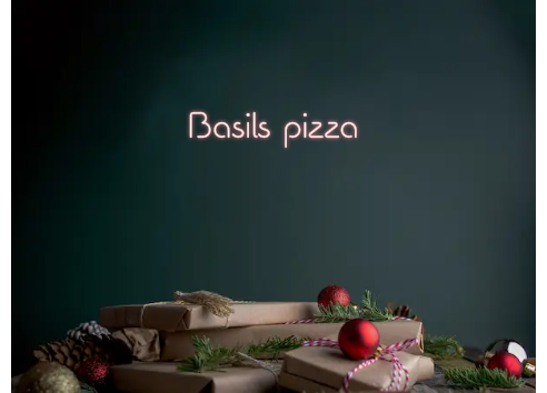 Custom Neon: Basils pizza